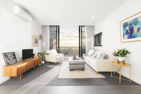 Отель Ultra Stylish Apartment With Breathtaking Views  Мельбурн